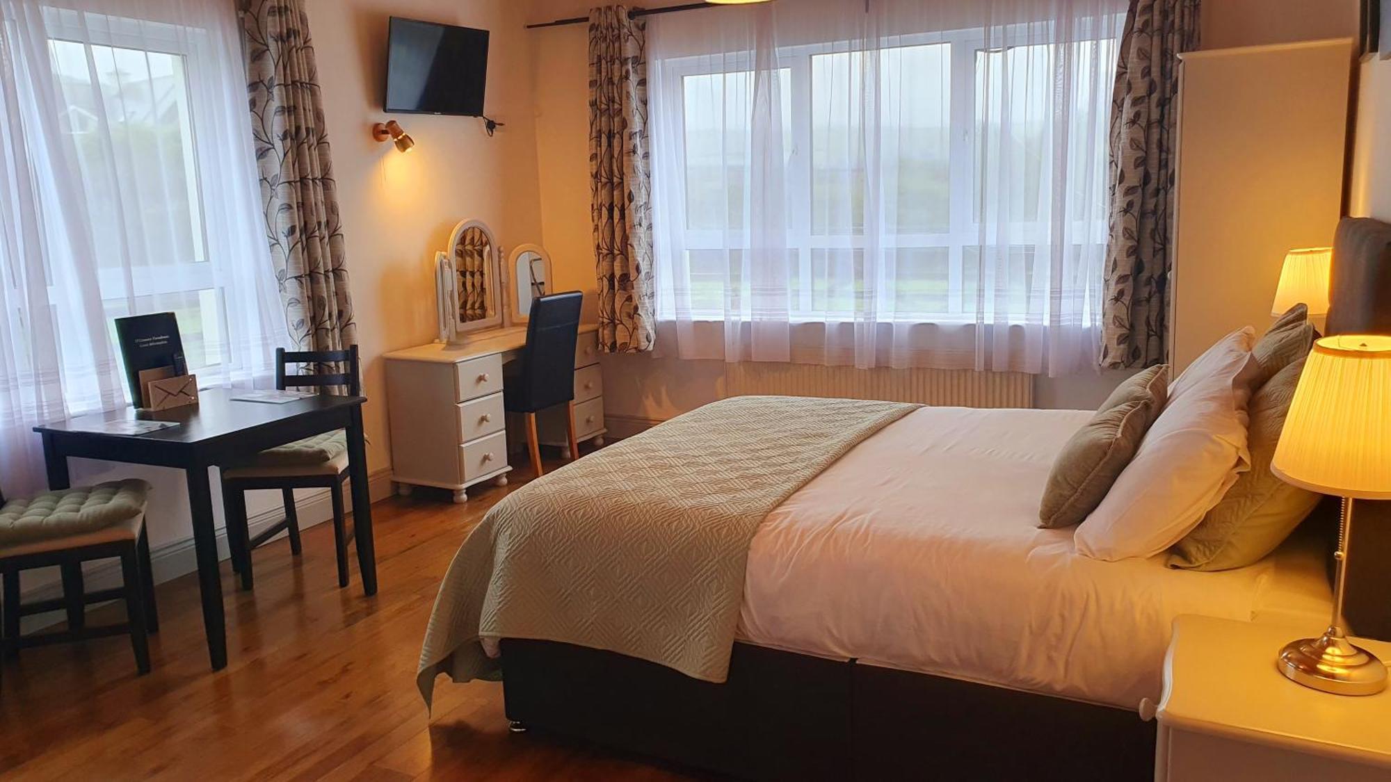 O'Connor'S Accommodation Doolin Eksteriør billede