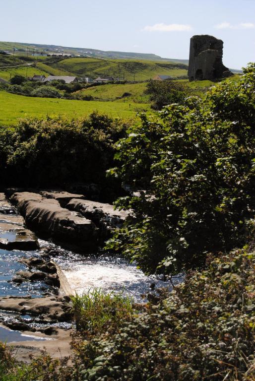 O'Connor'S Accommodation Doolin Eksteriør billede